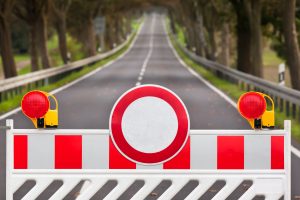 Urządzenia do zamykania drogi dla ruchu Urządzenia do zamykania drogi dla ruchu