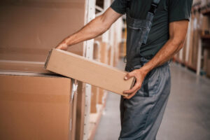 Ręczne prace transportowe – najważniejsze przepisy BHP