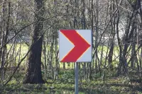 Znak aktywny podświetlony U-3a U-3b tablica prowadząca
