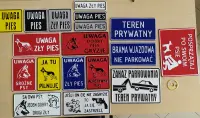 Tablica tłoczona informacyjna Uwaga zły pies, Teren prywatny, Zakaz parkowania, Brama wjazdowa