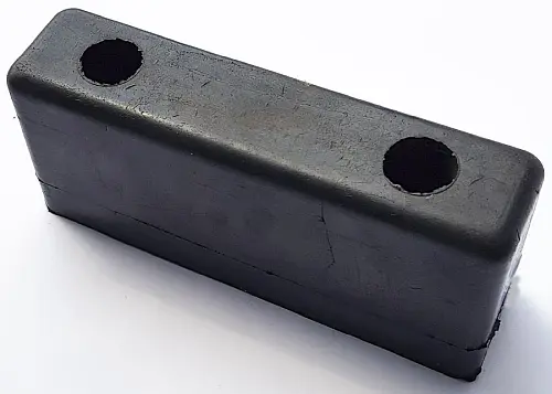 Odbojnik rampowy gumowy 20x5x8cm